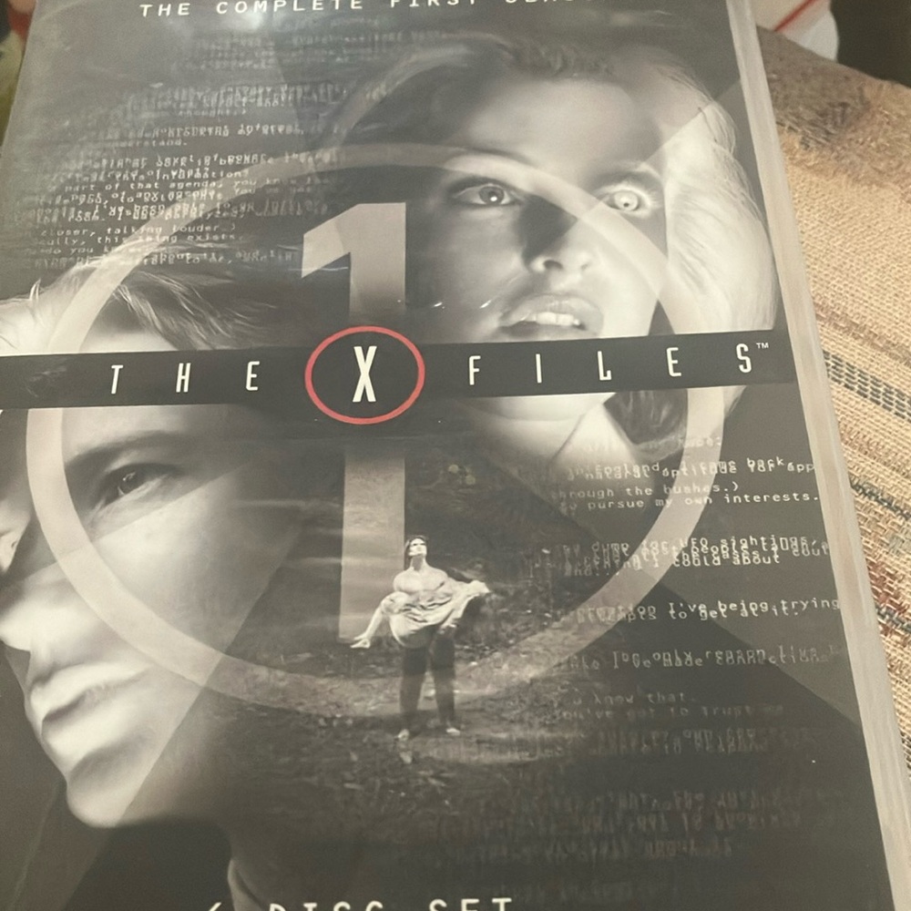 The x files complete first season 6 dvd set